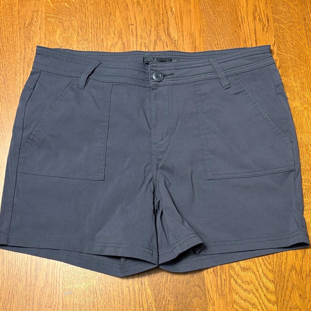 Prana size 10 hiking shorts Charcoal Gray Buttoned Shorts